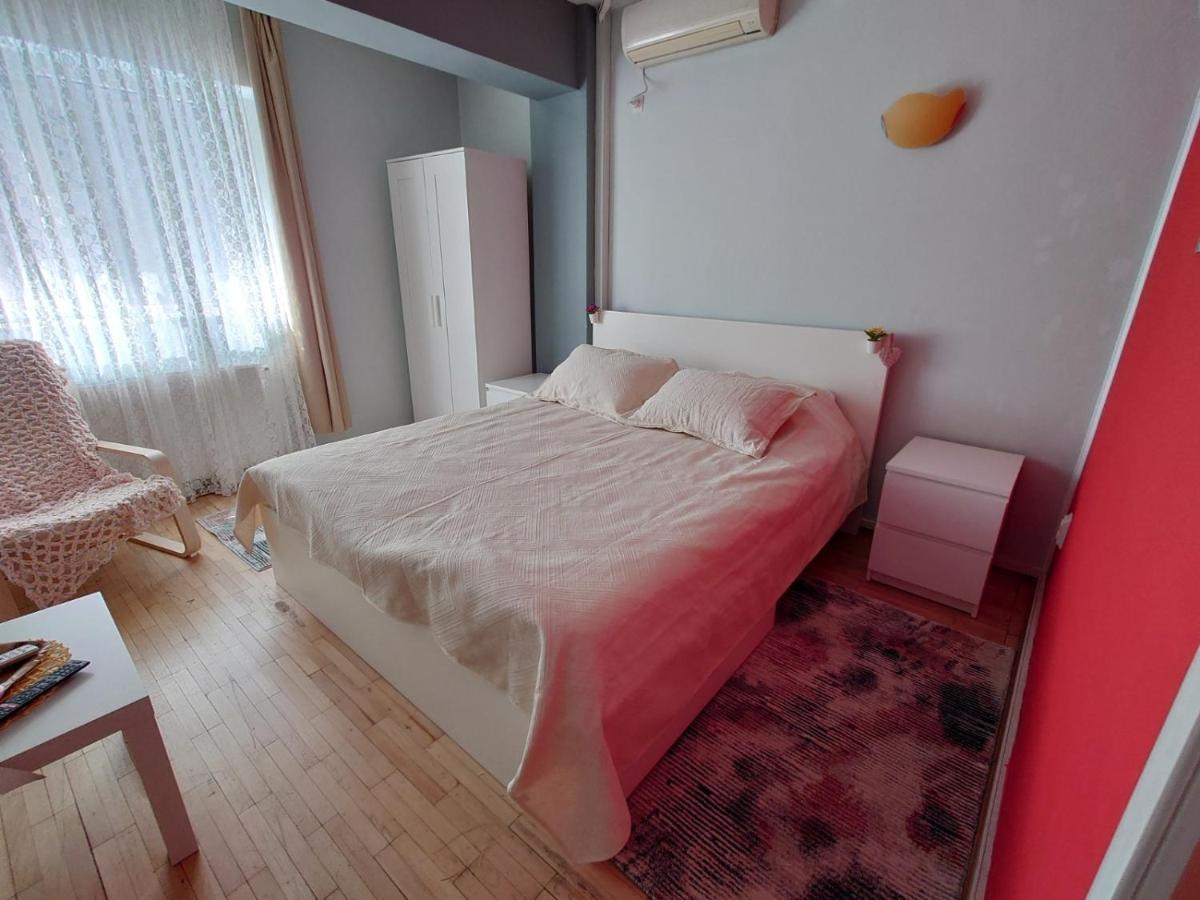 Andreea'S Apartments-Old Town 부쿠레슈티 외부 사진
