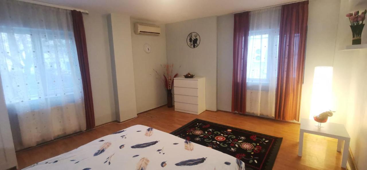 Andreea'S Apartments-Old Town 부쿠레슈티 외부 사진