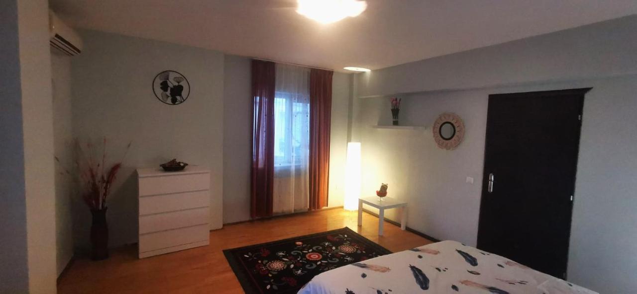 Andreea'S Apartments-Old Town 부쿠레슈티 외부 사진